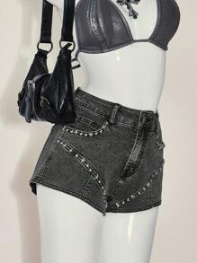 SHEIN ICON Women's Fashion Distressed Studded Decoration Y2K Black Star Denim Low Rise Jeans Shorts