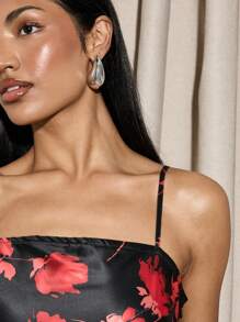 AiiRZ Elegant Floral Evening Maxi Dress Satin Black Red Rose Print Straight Neck Special Occasion Wedding Guest Formal Prom Party Gown
