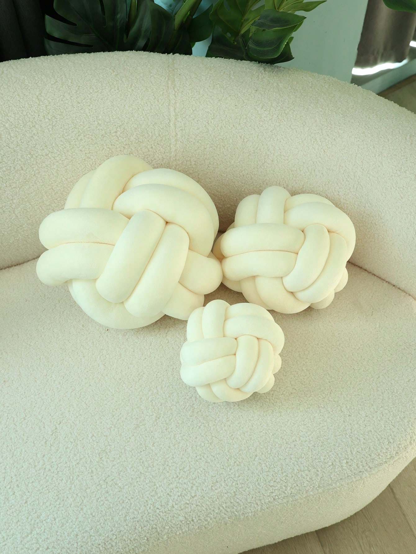 1 وسادة ديكور ثمانية الأضلاع ذات لون أساسي متعدد ا...