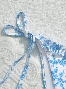 SHEIN MOD 蓝白花卉印花泳装比基尼泳裤，带侧系带下摆面板，适合夏季海滩度假、热带、优雅、度假、性感泳装 - 淺藍色 - 查看 3