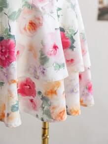 Soleia Damen Große Größen Boho romantisches florales Malerei Muster trägerlos Volant Patchwork geraffter Taille geschichteter Saum Mini Kleid, Urlaubsstil, für den Sommer
