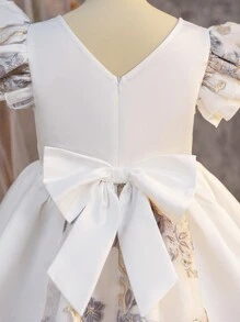 SHEIN Vestido de fiesta para niña preadolescente con jacquard floral, malla, diseño de peplum y volantes en capas, hilos metálicos, elegante, informal para vacaciones, fiesta blanca, vestido de princesa, para fiesta de cumpleaños, festival, Día de San Valentín