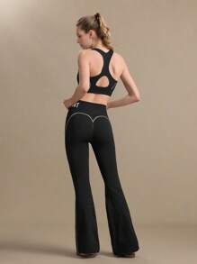 Eassivo Eassivo Letter Print Seamless Tank Top And Leggings Sports Outfit - Black and White - View 2