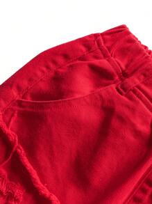 SHEIN 千禧年男孩时尚休闲街头风毛边设计红色直筒童牛仔裤，柔软舒适，适合日常穿着和夏季穿着。 - 紅色 - 查看 3