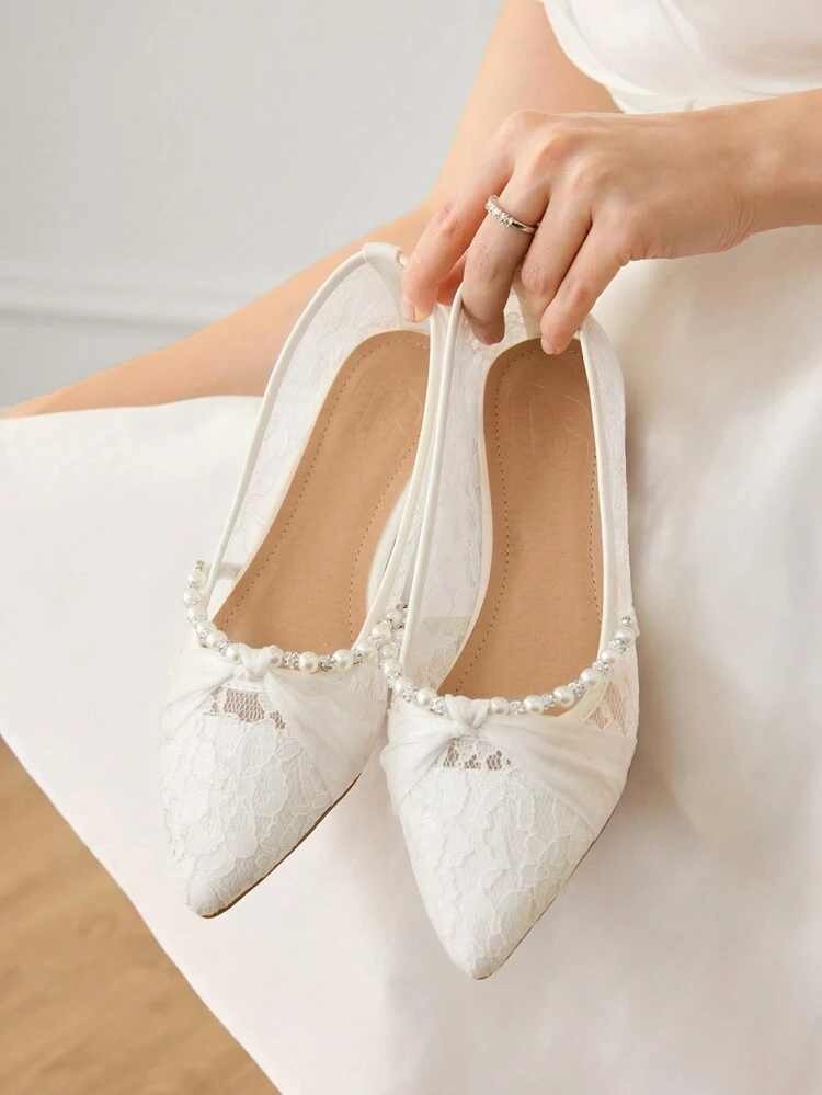 CUCCOO HITCHD Women Lace Flats With Faux Pearl Chain, Ribbon Twist Hollow Design, Pointed Toe, Soft And Elegant, Suitable For Wedding, Bridal, Bridesmaid, Casual Afternoon Tea And Dating Summer Shoes Summer Break Easter For Christmas Elegant Shoes Wedding Shoes Summer Shoes Bride Shoes