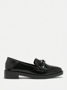 CUCCOO CURVES Zapatos planos de mujer con plataforma ancha, suela gruesa, puntera afilada, color negro sólido, escote pronunciado, estilo apto para las cuatro estaciones, con remaches y lazo, en estilo inglés