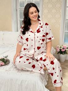 CottageSlumber Große Größen Pyjama-Set mit Herz-Muster und Kontrastbesatz, offene Vorderseite mit Kerb-Kragen