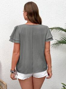 SHEIN VCAY Plus Size Vacation Double Ruffle Hem V-Neck Short Sleeve Shirt - Grey - View 2