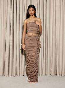 AiiRZ Ruched Bandeau Top And Maxi Skirt Set Formal Evening Wedding Guest Party Cocktail Elegant Bodycon Co-Ord Set Glamorous Special Occasion Outfit