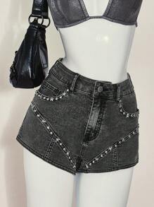 SHEIN ICON Women's Fashion Distressed Studded Decoration Y2K Black Star Denim Low Rise Jeans Shorts