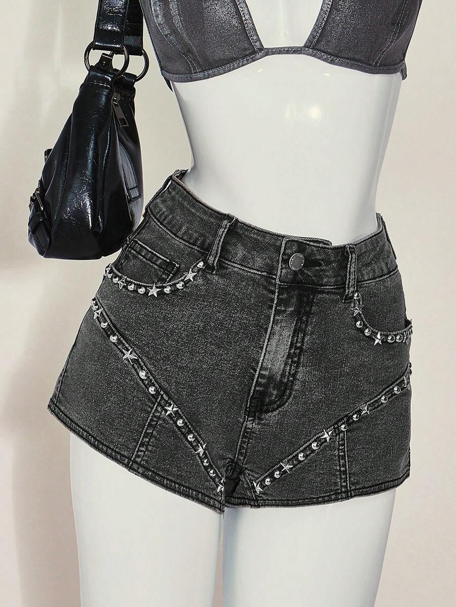 SHEIN ICON Women's Fashion Distressed Studded Decoration Y2K Black Star Denim Low Rise Jeans Shorts
