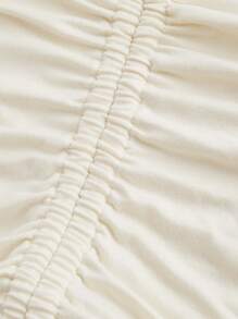 SHEIN MOD 金属光泽不对称领口上衣，侧边抽绳设计，方领，性感蕾丝，外出穿着，露肩，露背，透视，紧身女装 - 杏色 - 查看 4