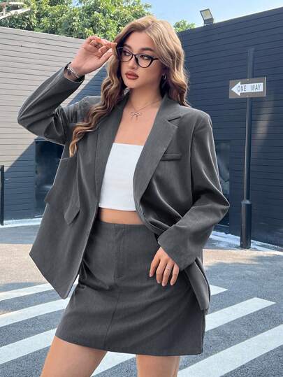 SHEIN EZwear 大码女士复古风女装，正面纽扣长袖口袋翻领简约衬衫和裙子套装