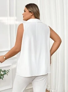 SHEIN CURVE+ 加大码/情人节/夏季简约休闲无袖纽扣衬衫，情人节，玫瑰，爱心，波点，爱，嘴唇，丘比特，3D花朵 - 白色 - 查看 2