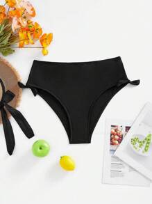 SHEIN Swim Curve 大码女式纯色蝴蝶结腰部简约比基尼泳裤，适合度假和日常穿着，适合夏季海滩