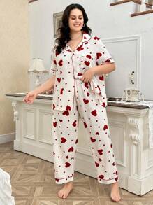 CottageSlumber Große Größen Pyjama-Set mit Herz-Muster und Kontrastbesatz, offene Vorderseite mit Kerb-Kragen
