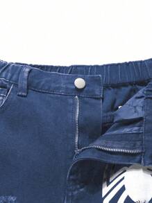 Handsome Boy Color Sprayed Individuality Print Street/Casual/Commuting Versatile Funny Wind Black Denim Jeans - Light Wash - View 4