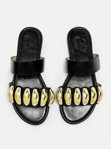 CUCCOO CURVES Women's Plus Size Wide-Width Flat Sandals, Bohemian Style For Beach Resort Casual Wear - Black - View 7