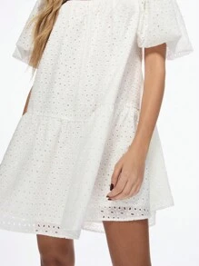 MISSGUIDED 英式刺绣泡泡袖罩衫迷你连衣裙，背面系带细节，夏季婚礼宾客派对波西米亚风格挤奶女工风格方领孔眼 - 白色 - 查看 6