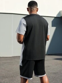 Manfinity Homme Plus Size Men's Solid Color Patchwork Crew Neck Short Sleeve Top And Shorts Set