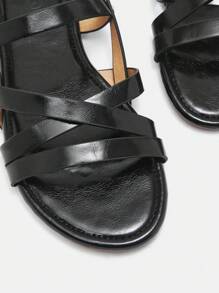 CUCCOO CURVES 女士平底宽幅凉鞋，纯黑色多带波西米亚度假海滩休闲珍珠装饰人字凉鞋