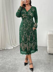 SHEIN Privé Plus Size Contrast Lace V-Neck Long Sleeve Sheer Floral Dress, Suitable For Dates And Dining Out - Dark Green - View 1