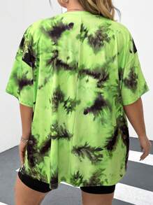 SHEIN CURVE+ Plus Tie Dye Expression Print Drop Shoulder Summer Tee - Green - View 2