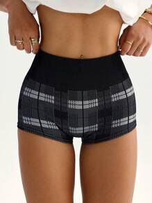 Easithlete Women's Plaid Casual Fitness Sports ShortsWomen Sweat Short, Gym Short, Biker Short - Black and White - View 3