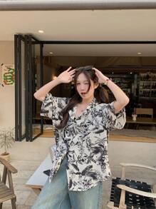 DAZY Women's All-Over Floral Print Short Sleeve Button-Up Casual Shirt Fall Vacation Outfits Women - Black - View 5