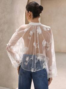 Aveloria Rosie 极简主义设计高端知性优雅白色 3D 花卉镂空性感透明蝴蝶结领带领长袖女式衬衫