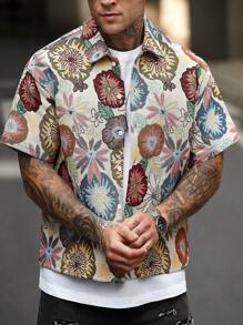 Manfinity Homme Men's Casual Daily Wear, Perfect For Seaside Vacations, Featuring An INS-Style Loose Casual Shirt With A Creative Colorful Floral Graffiti Illustration And Asymmetrical Color-Blocking Design. This Shirt Has A Button-Up Front And Is Suited For Hawaiian Beach Getaways, Music Festivals, And Everyday Wear, Making It An Ideal Gift For Boyfriends Or Husbands