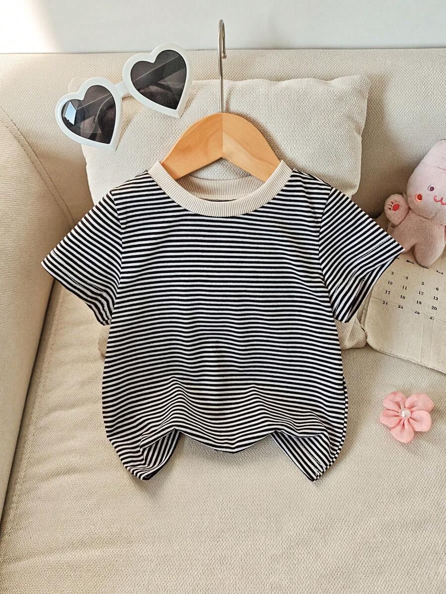 SHEIN Playful Pals Top de manga corta con diseño de rayas contrastantes, cómodo y versátil, para bebé niña - Negro - Ver 1