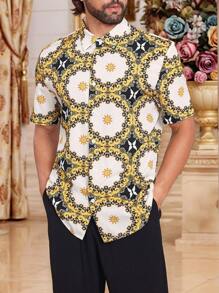 Manfinity Homme Men's Casual Vintage All-Over Print Short Sleeve Shirt - Apricot - View 1
