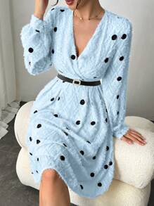 Chiquease 法式优雅 高端感 小香风 撞色刺绣 圆点设计 收腰 婚礼季 花园派对 公主 名媛 宴会礼服 夏春款 浅蓝色V领女装 - 淺藍色 - 查看 6