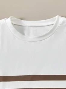 SHEIN Mirajuku Set de 2 piezas de camiseta de manga corta y pantalones cortos casuales minimalistas para niño preadolescente, para uso diario - Marrón - Ver 7