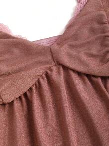 SHEIN Unity 女士情人节二合一蕾丝加垫低领缎面吊带背心，适合派对 - 酒紅色 - 查看 5