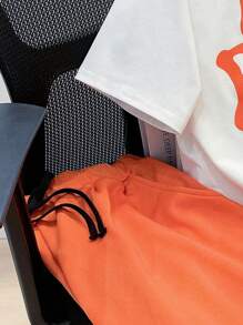 SHEIN Teen Boys Casual College Style Soft & Comfortable Versatile Practical Adorable Graphic Short Sleeve T-Shirt And Shorts Set, Suitable For Daily Wear, School, Travel, Sports, Cartoon Letter & Portrait Prints