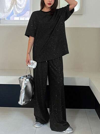 DAZY مجموعة كاجوال للنساء: ملابس علوية بياقة مستديرة وأكمام قصيرة وبنطلون طويل، طقم ملابس منزلية للنساء قطعتان