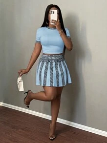 Slaydiva Elegant Pink Short Sleeve Fitted T-Shirt And Flared Mini Skirt Two-Piece Set - Blue - View 4