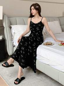 DAZY Chinese Style Elegant Velvet Print Spaghetti Strap Women Nightgown Pajama