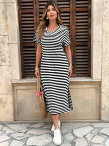 Franclia Vestido evasé a rayas en blanco y negro para mujer de talla grande con abertura lateral