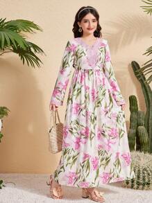 فستان بناتي مطبوع بأزهار الوردي والأخضر مع تفاصيل دانتيل في الياقة والأكمام، فستان أنيق ناعم بخصر مطوي، كامل الطول، أكمام طويلة، للربيع والصيف