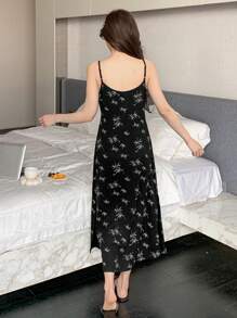 DAZY Chinese Style Elegant Velvet Print Spaghetti Strap Women Nightgown Pajama