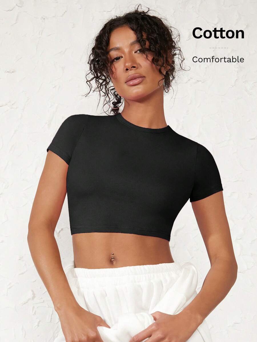 SHEIN BASICS Casual Versatile Solid Round Neck Crop Tee - Black - View 1