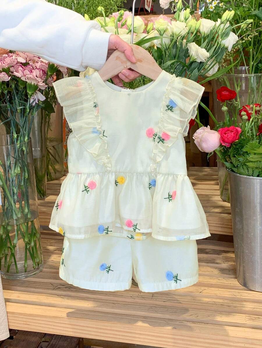 SHEIN LMoss Kids LMoss 2 件装女婴碎花编织衬衫和短裤套装 - 杏色 - 查看 1