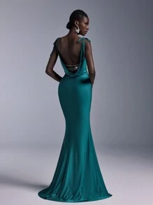 Elitara Elegant Green Glossy Knitted Sling, Shoulder Straps, Bow, Large Backless Swing Collar, Diamond Chain Decoration, Fishtail Style, Suitable For Dates, Vacations, Weddings, Events, Bridesmaid Dresses