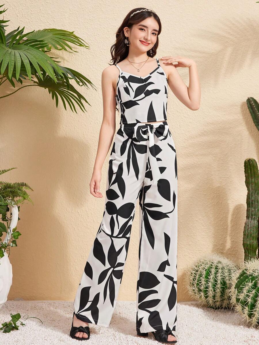 SHEIN 2pcs/Set Elegant Vacation Floral V-Neck Cropped Cami Top + Floral Wide Leg Pants Set For Teen Girls, Fashion Vacation Outfit Suitable For Summer, Vacation, Shopping - Multicolor - View 1