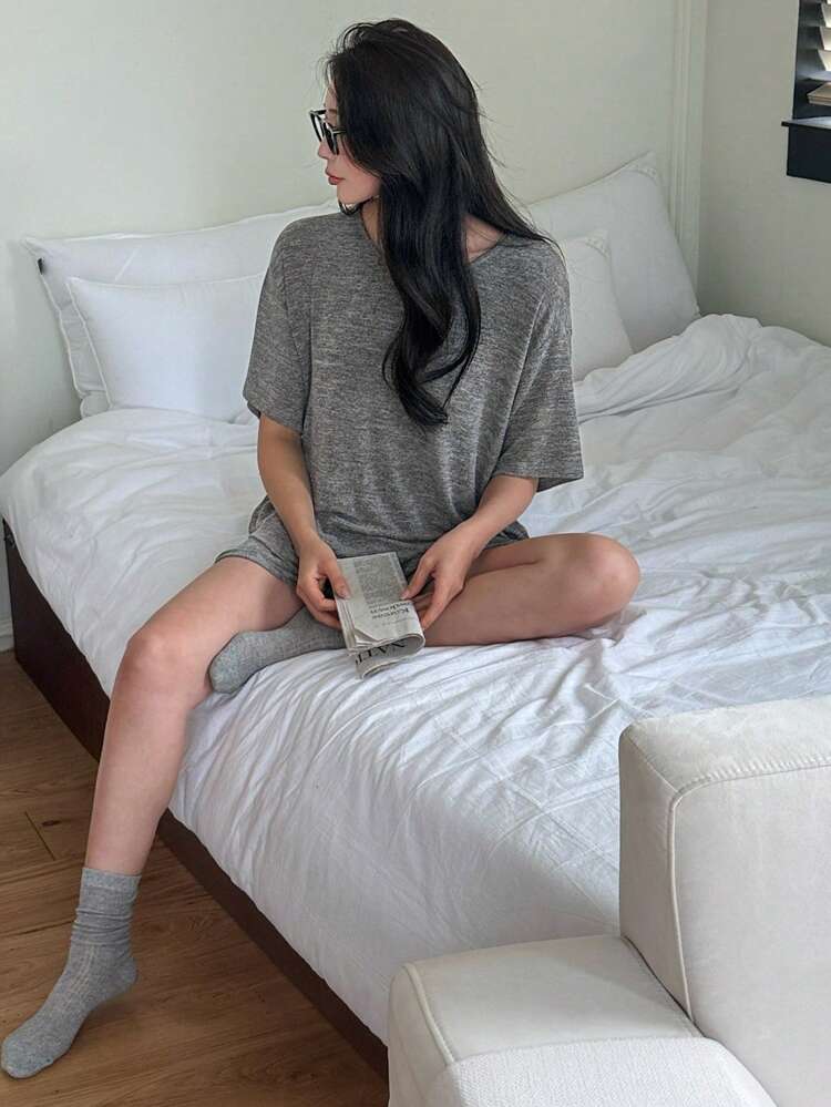 2pcs Women's Casual Short Sleeve T-Shirt And Shorts Set For Lounging, Spring/Summer Lounge Sets For Women