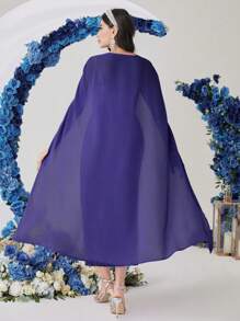 Modelyn Robe longue à manches longues plissée oversize et pelucheuse pour femmes