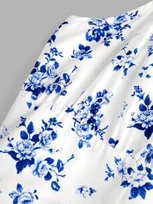 Lunivi Teenage (Girls) Dress, Adjustable Spaghetti Strap, Bow Decor, Blue & White Floral Print, Pleated Camisole Short Swing Dress, Suitable For Summer,Holiday,Summer,Travel